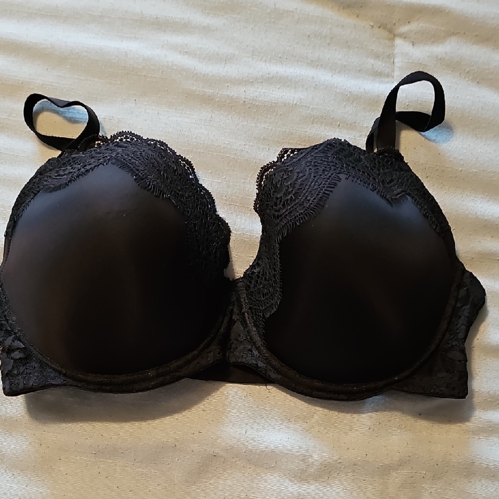 Victoria's Secret Black Lace Bra with Adjustable Straps